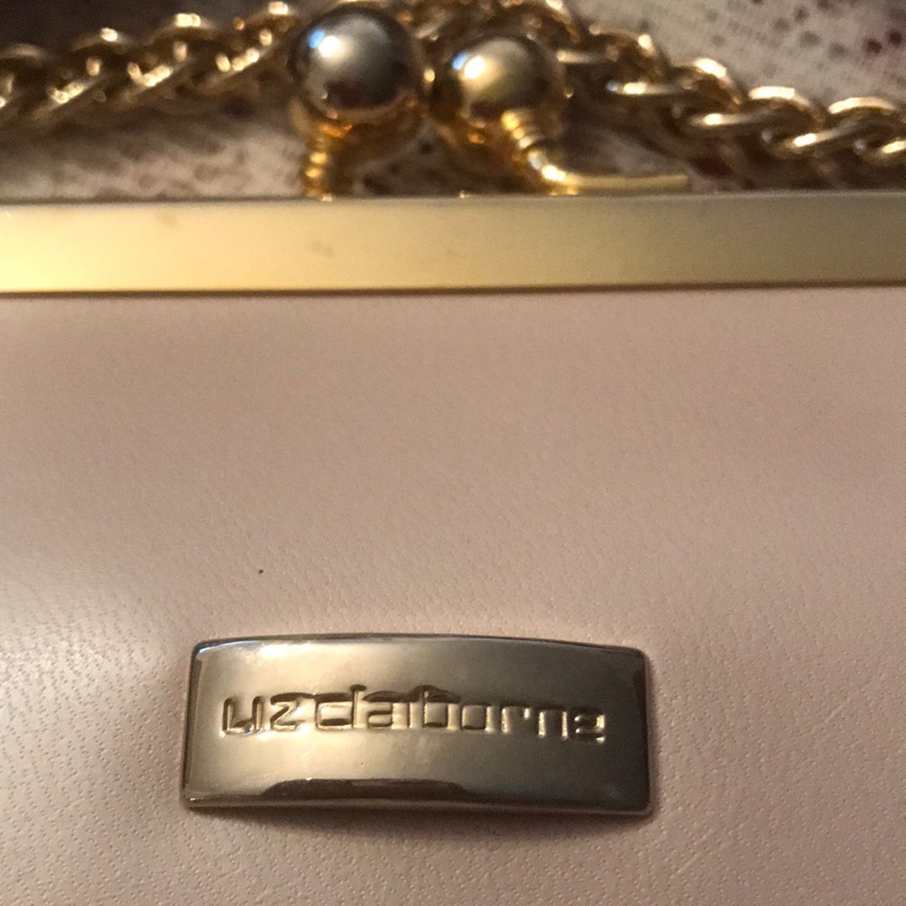 LIZ CLAIBORNE PINK LEATHER SHOULDER BAG W/mirror - Picture 2 of 4